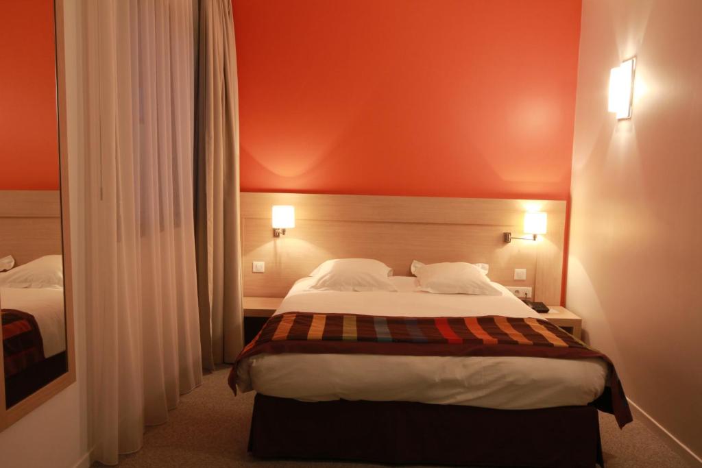 Esatitude Hotel Nice — terrasse chambre